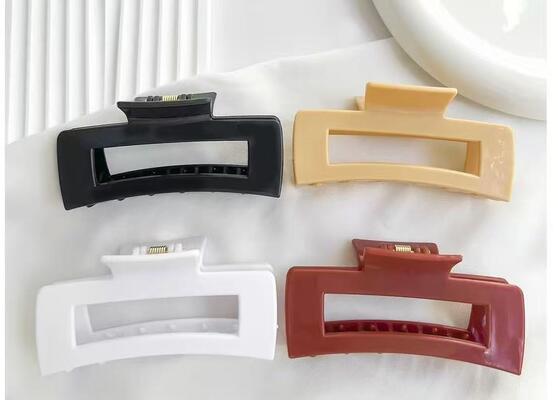 Claws With Unbreakable Material